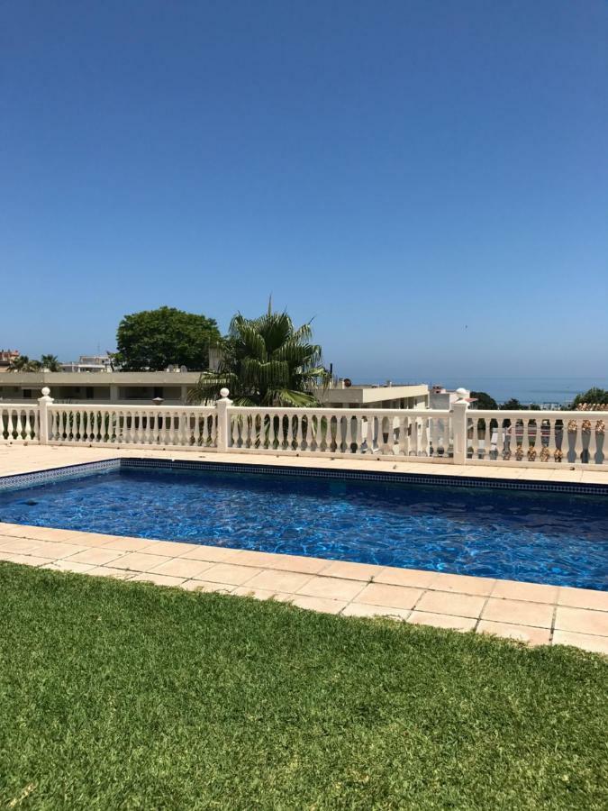 Apartamentai Torremolinos Extérieur photo